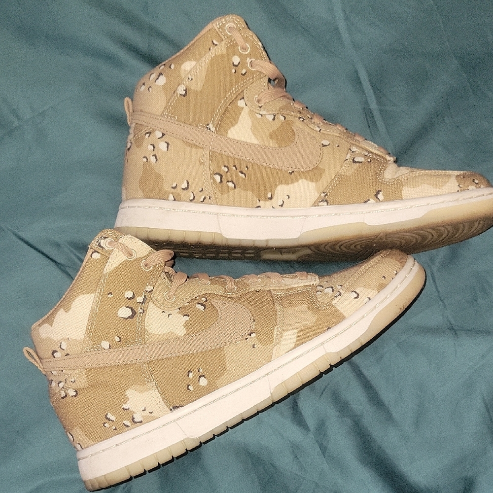 WNike Dunk High Camouflage